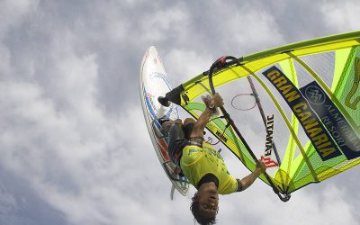 El Campeón del mundo de windsurf , Víctor Fernández, nos visita